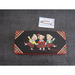 Plumier vintage "Les triplés"