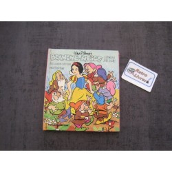 Blanche Neige régale ses amis